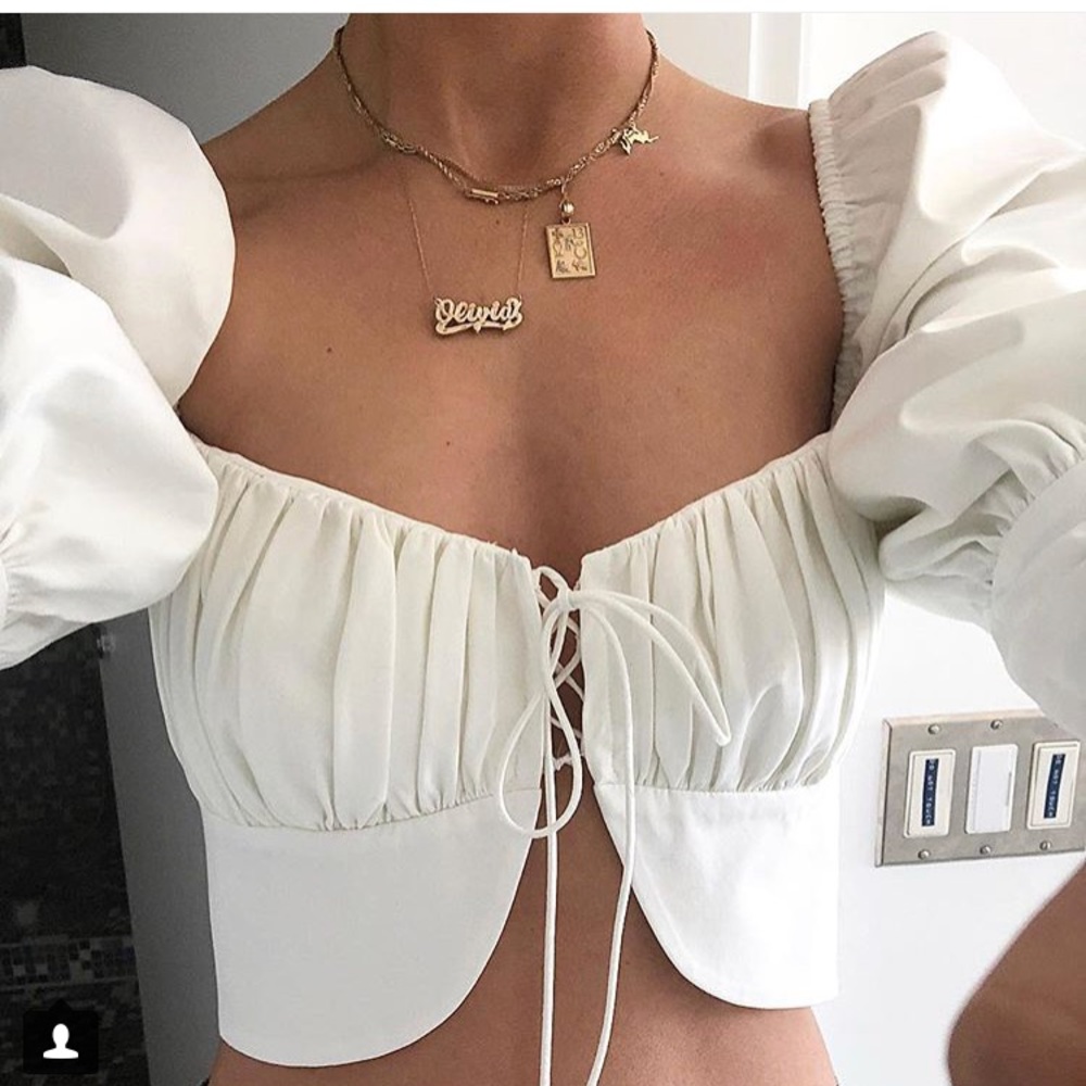 White criss cross crop too